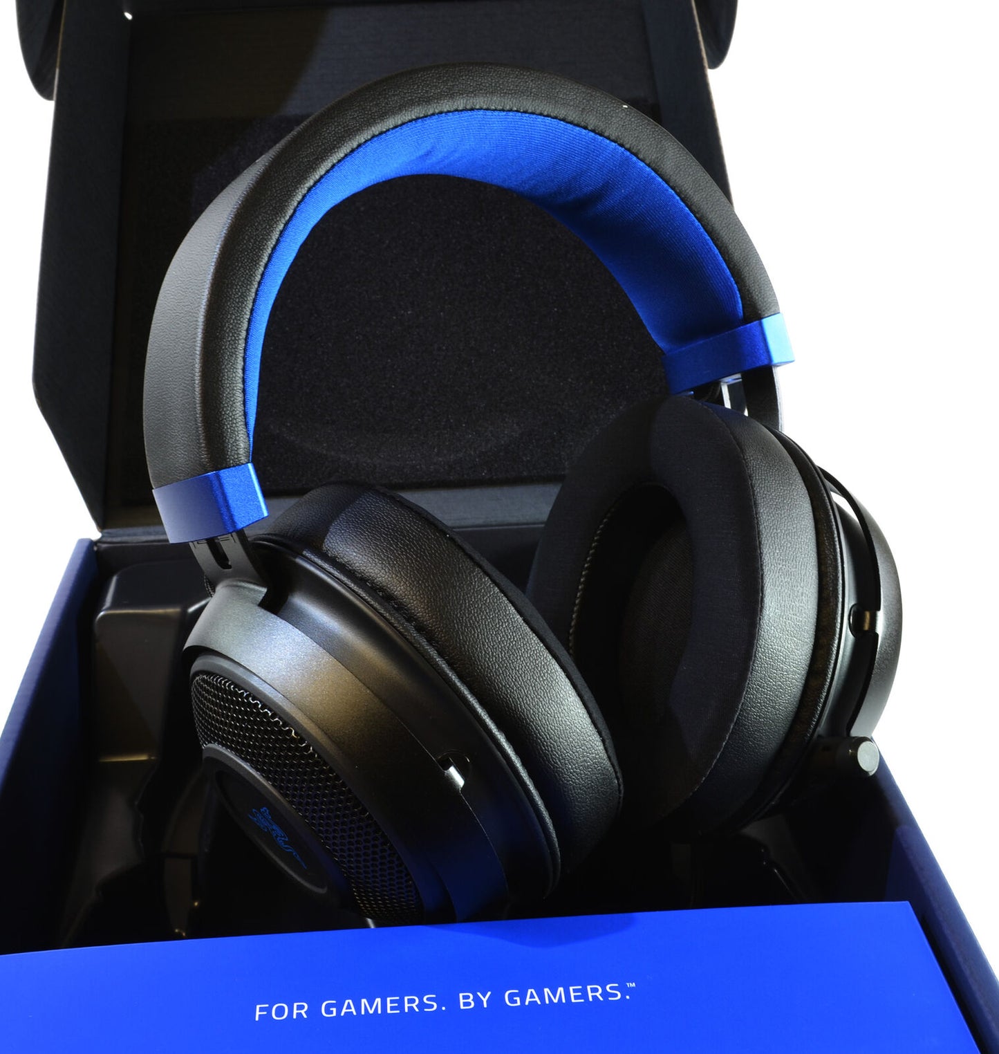 Razer Kraken for Console Gaming Headset PC XBox PS4 PS5 Switch Wired 7.1 Sound