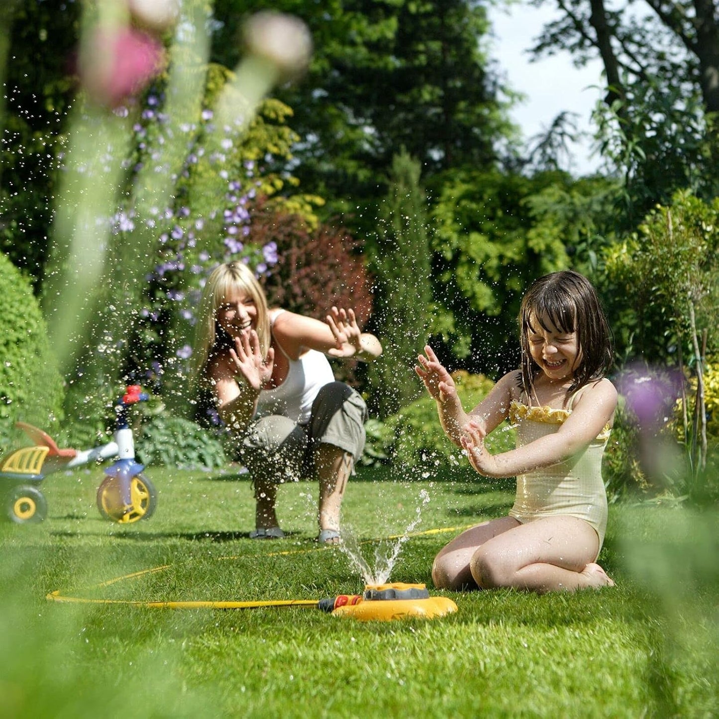 Hozelock Garden Lawn Sprinkler 8 Variety 79sq m Coverage
