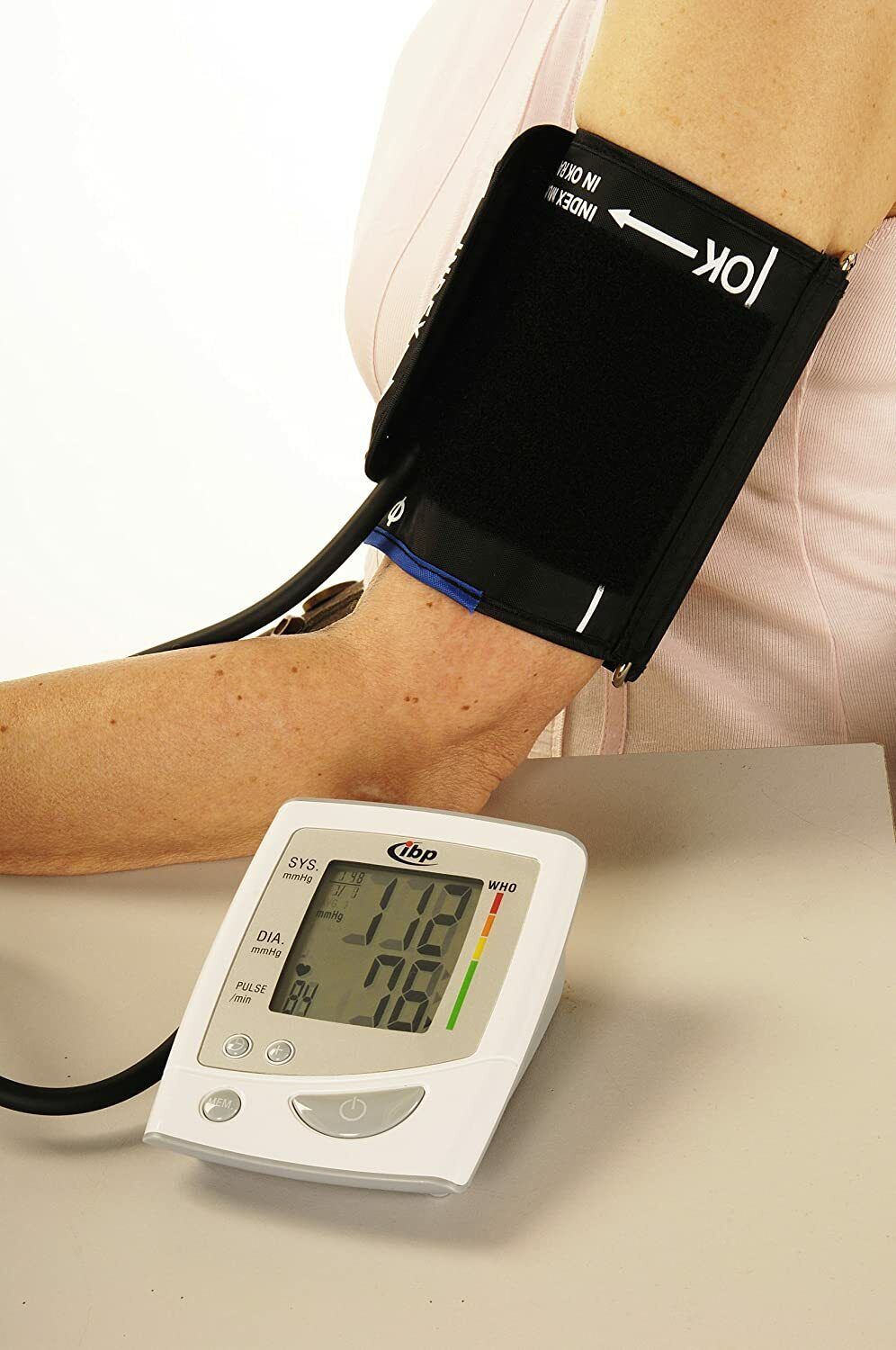 AUTOMATIC BLOOD PRESSURE PULSE MONITOR UPPER ARM CUFF IBP HL-868Z