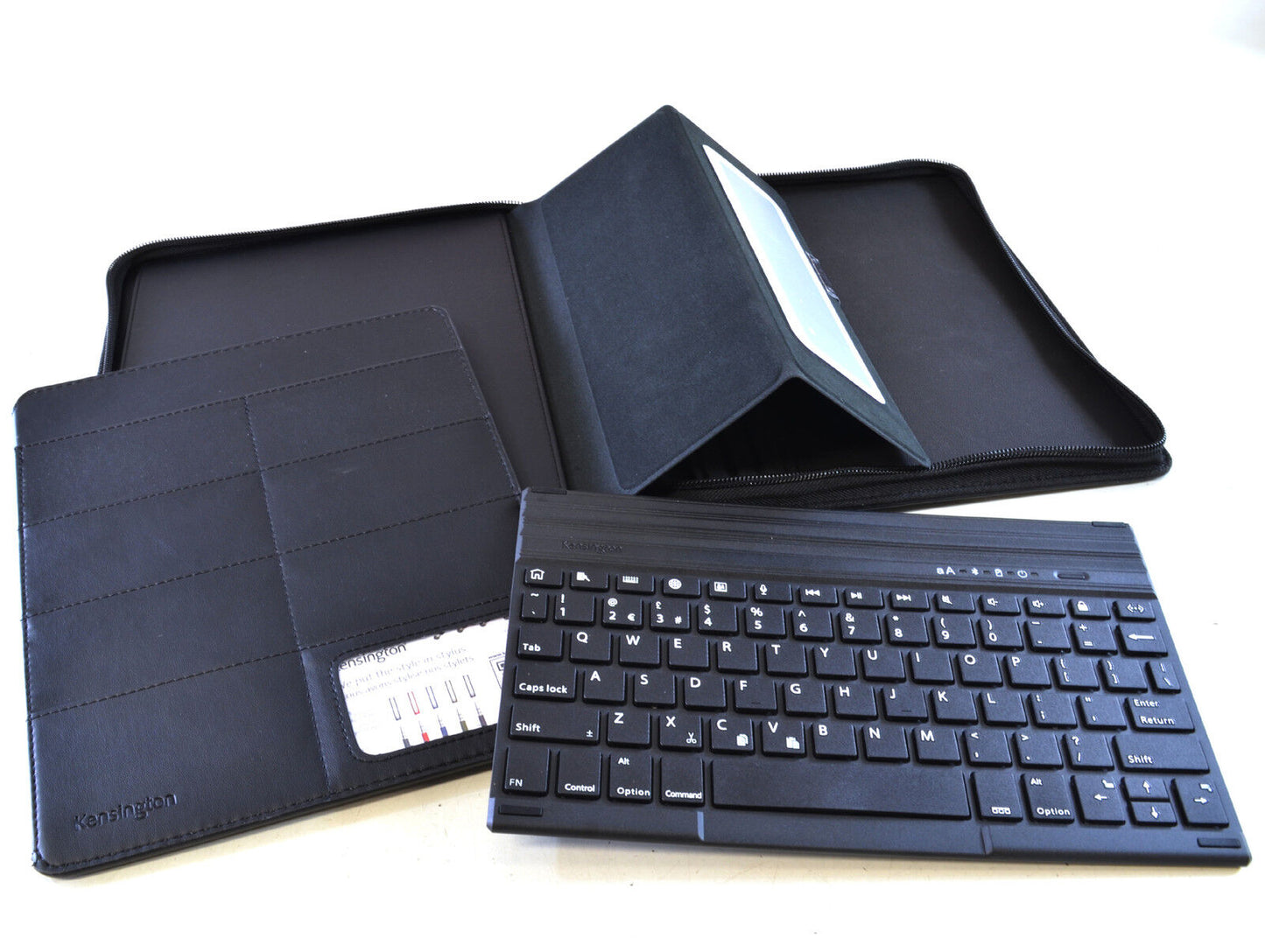 Kensington KeyFolio Premium Case iPad Air 2 Bluetooth Keyboard UK Layout K9007UK