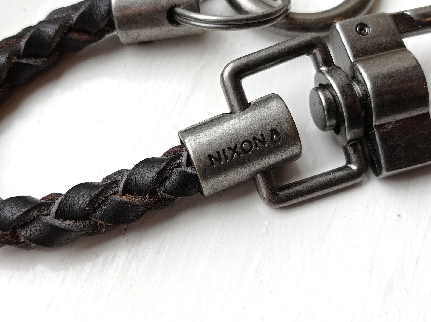 Nixon Hook Line Key Chain Fob Ring Real Leather Padlock