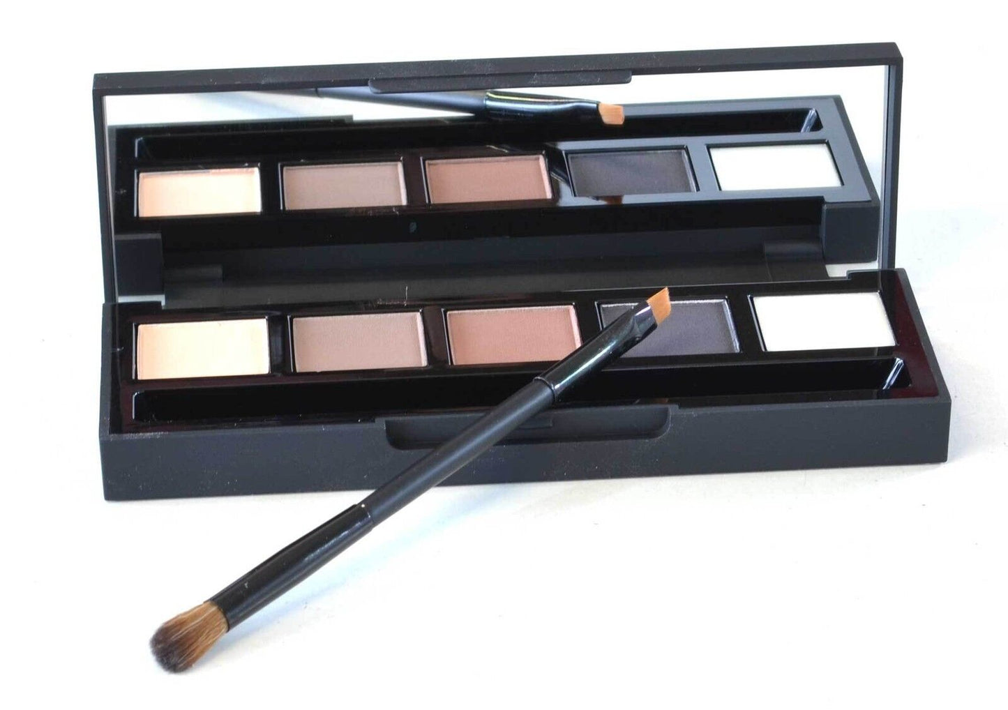 Genuine HD Brows High Definition Eye and Brow Palette 3 Shades Latest Packaging