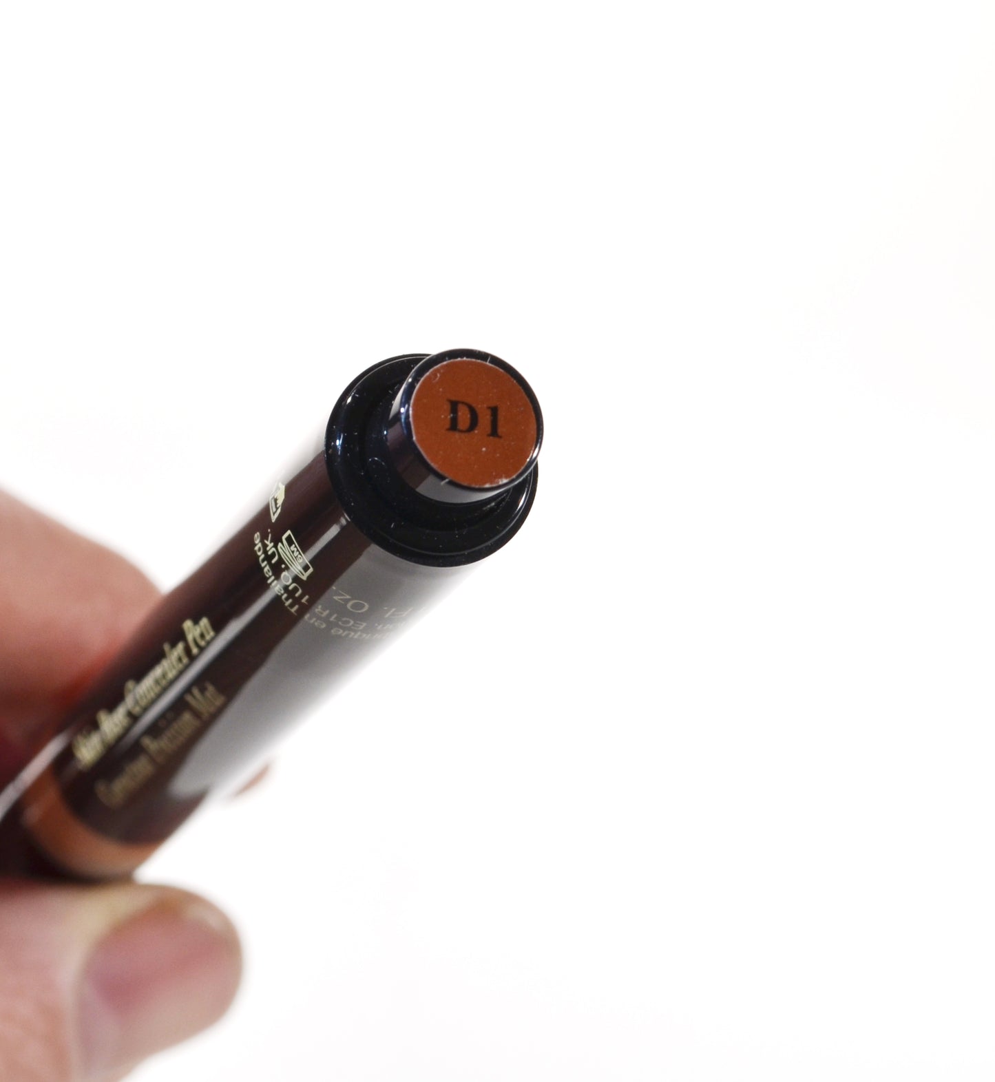 Illamasqua Skin Base Concealer Pen Dark 1 2.9ml Full Coverage Lightweight Formula (Copy)