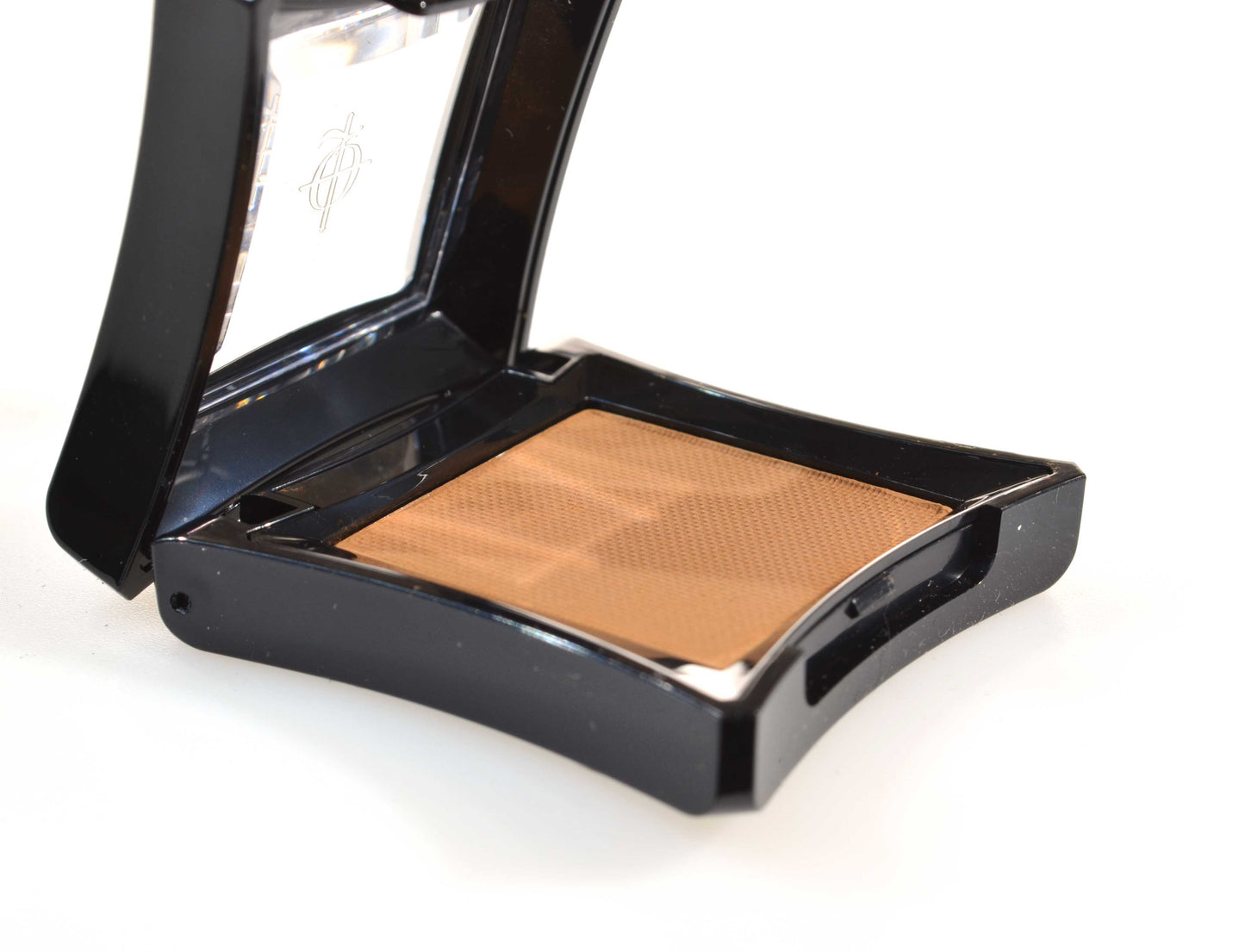Illamasqua Powder Eye Shadow Vernau High Pigment Yellow Ochre Matte