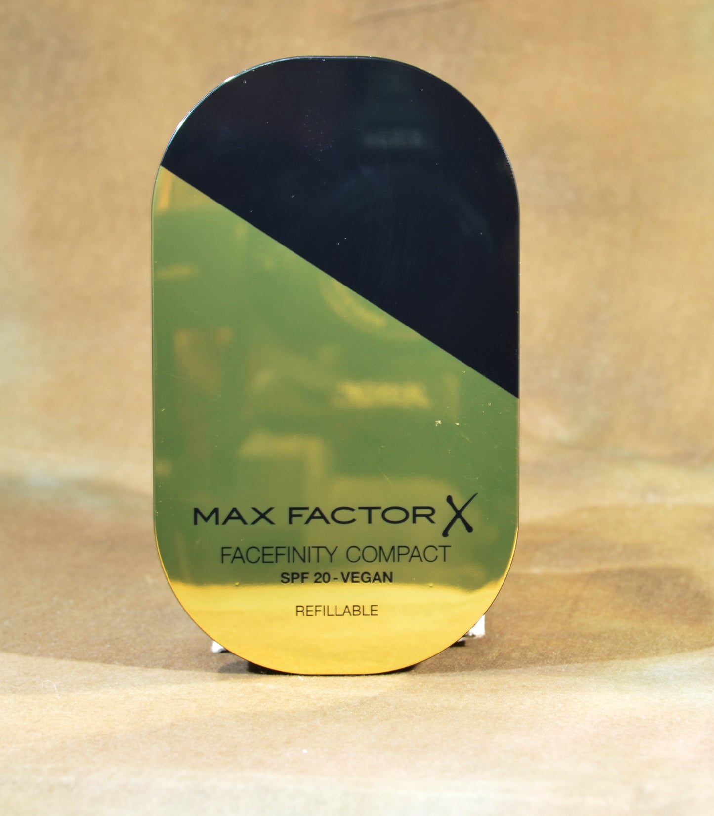 Max Factor Facefinity Compact Foundation Refillable Toffee 008 SPF 20